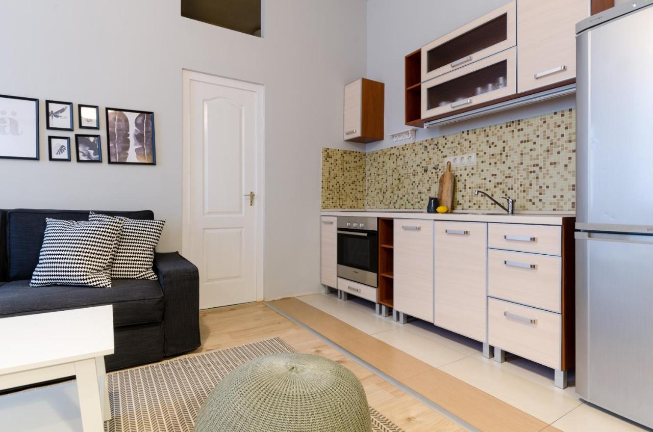 I30 Studio Apartment In Central Location. Boedapest Buitenkant foto